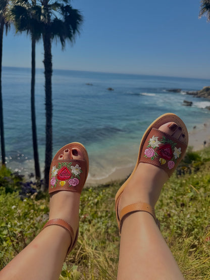 Sagrado Corazón & Rose Embroidered Leather Huaraches